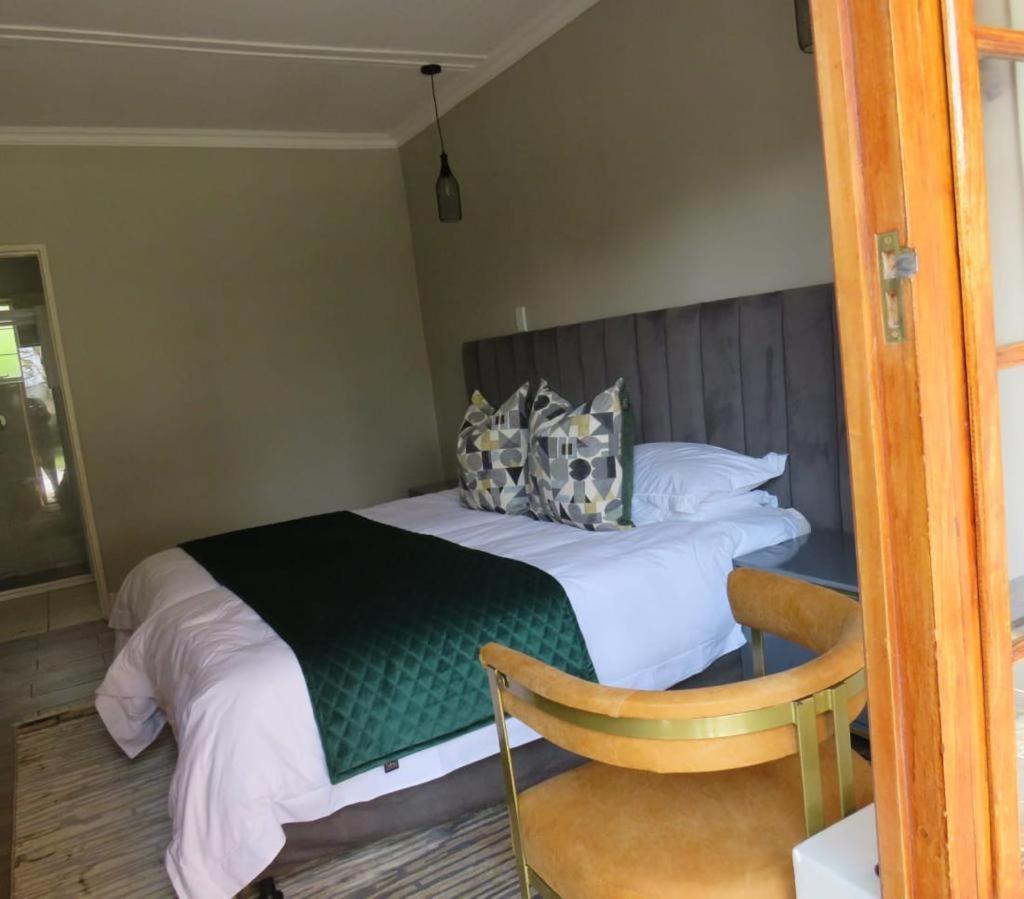 Sani Pass Manor Guest House Himeville Exterior photo