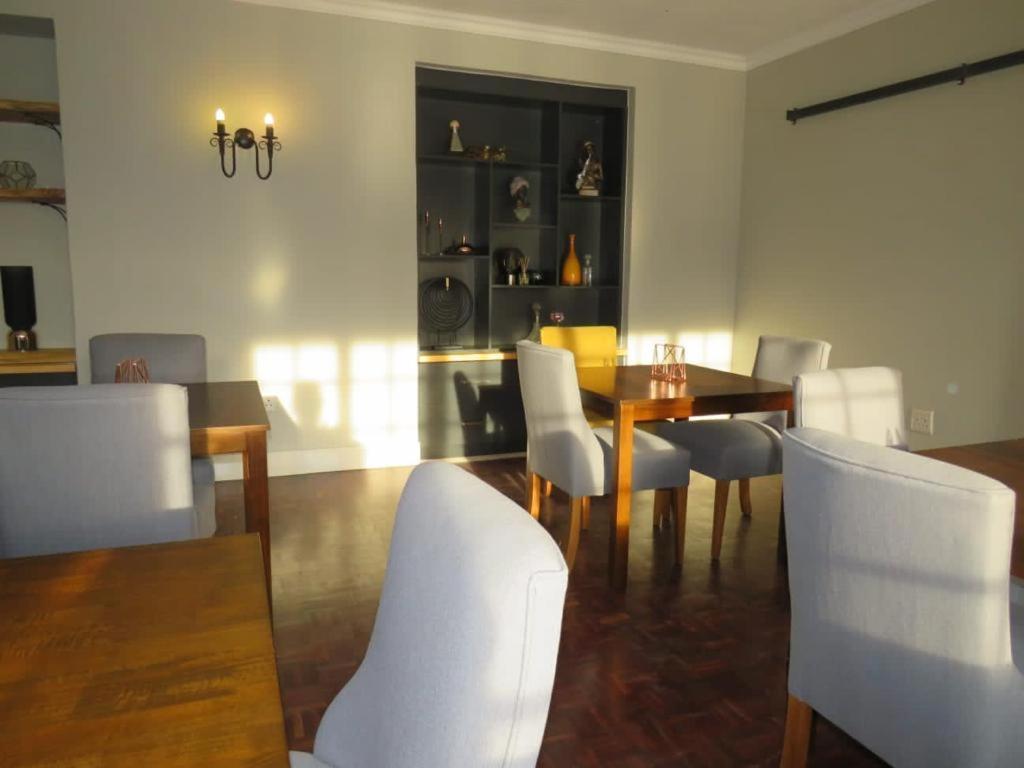 Sani Pass Manor Guest House Himeville Exterior photo